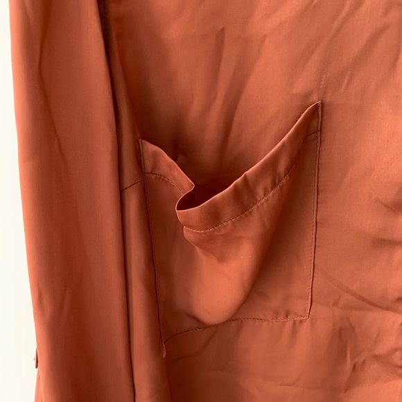 Satin button down shirt - Picture 2 of 4